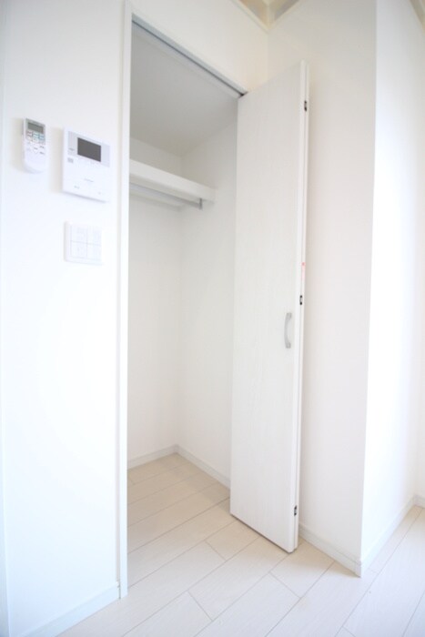 物件内観写真16　(収納)