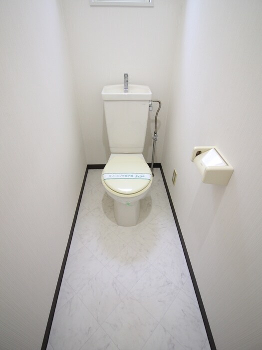 物件内観写真13　(トイレ)