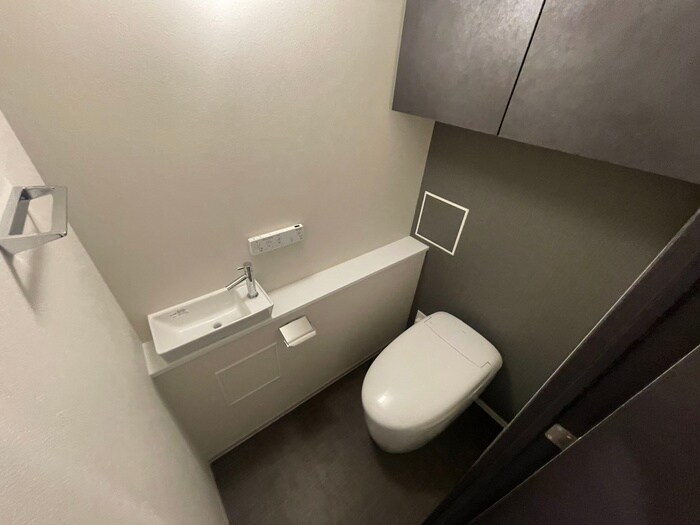 物件内観写真17　(トイレ)