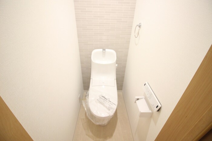 物件内観写真13　(トイレ)