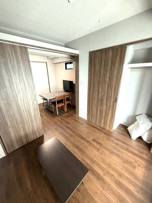 物件内観写真8　(居室)