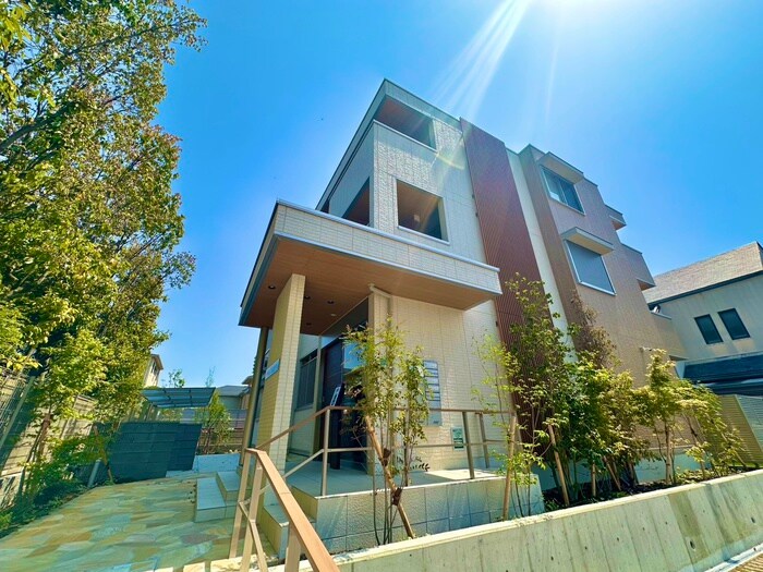 物件外観写真1　(外観写真)