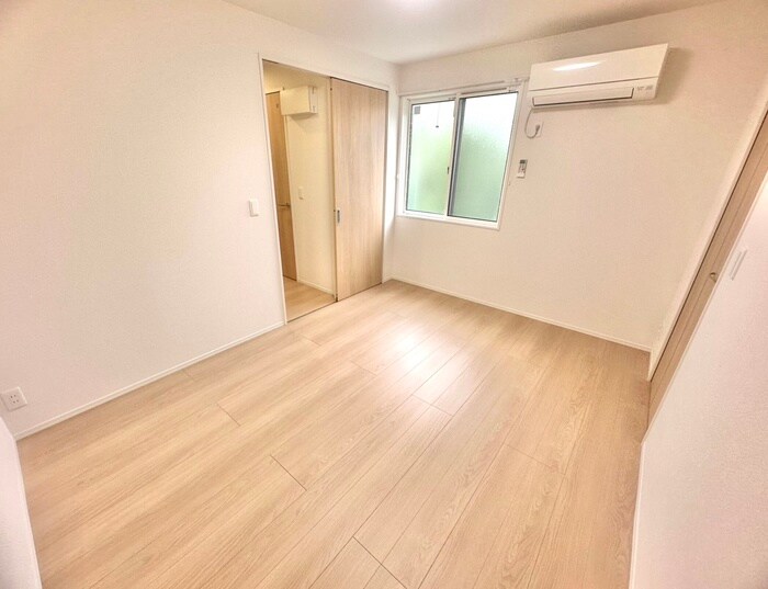 物件内観写真9　(居室)