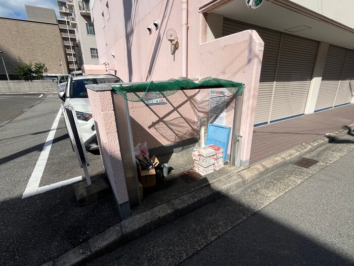 物件外観写真4　(建物設備)