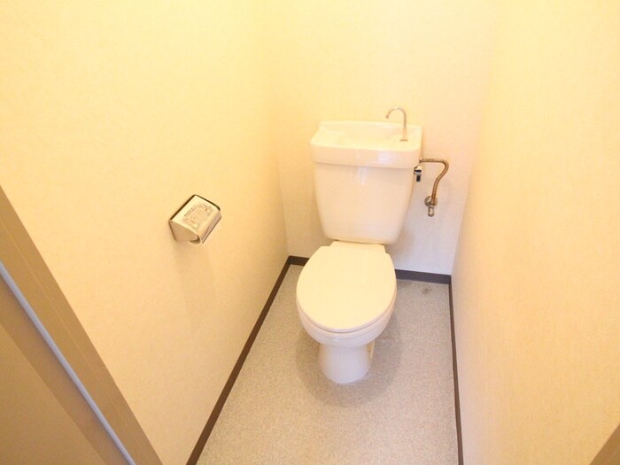 物件内観写真14　(トイレ)