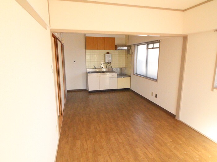 物件内観写真19　(居室)