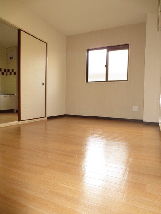 物件内観写真10　(居室)