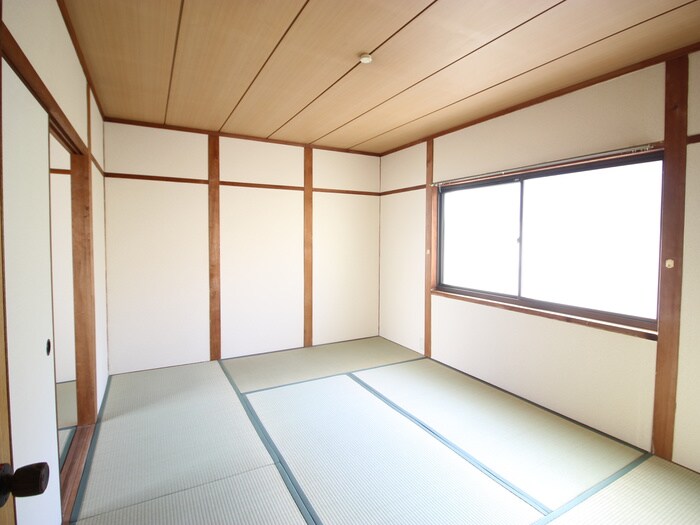 物件内観写真10　(居室)