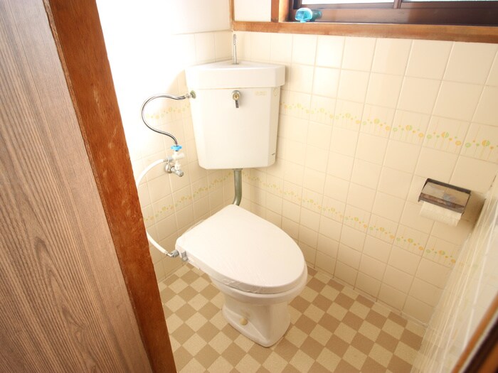 物件内観写真14　(トイレ)