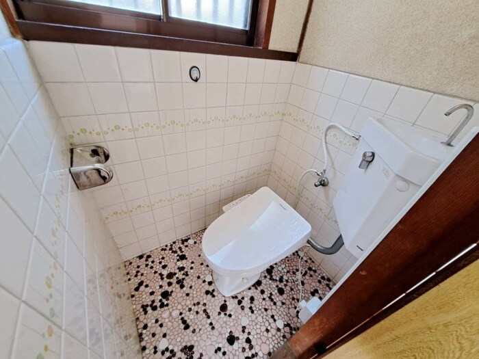 物件内観写真19　(トイレ)