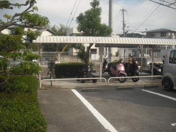 バイク置き場