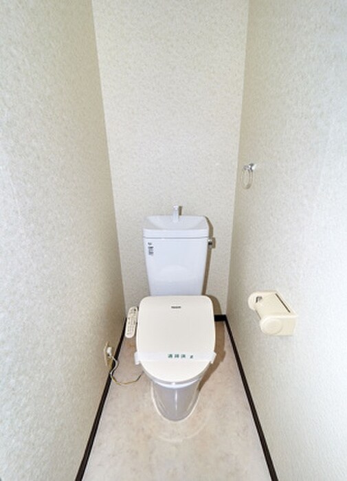 物件内観写真11　(トイレ)