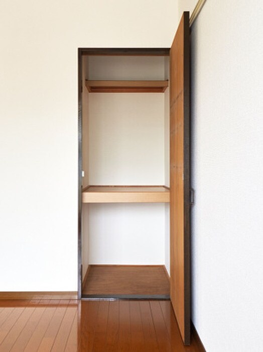 物件内観写真16　(収納)