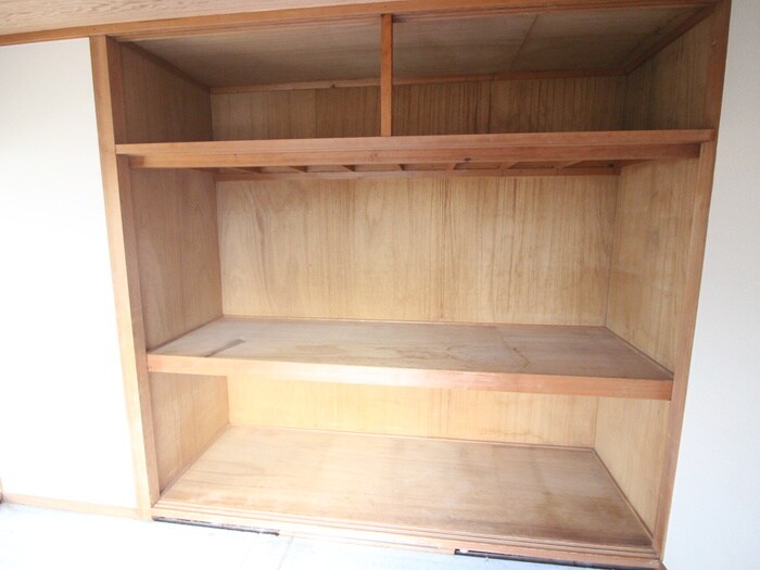 物件内観写真15　(収納)