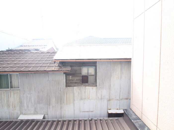 物件内観写真21　(室内からの展望)