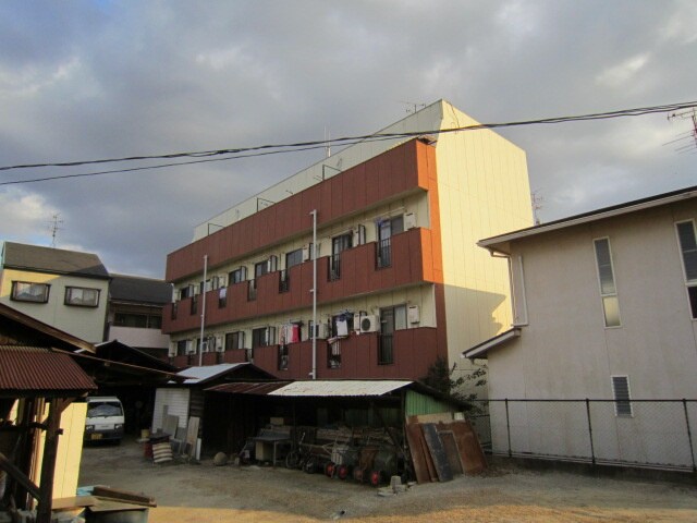 物件外観写真2　(外観写真)