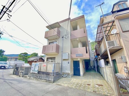サンパティーク四ノ宮外観写真