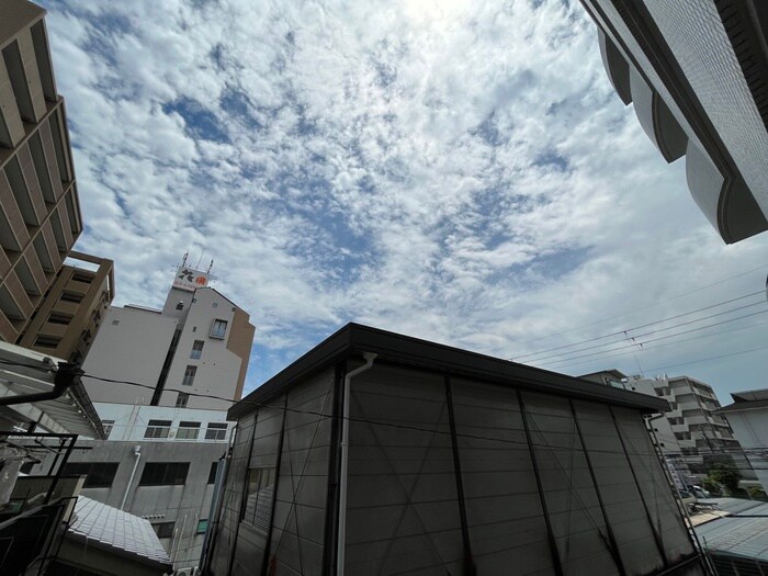 物件内観写真19　(室内からの展望)