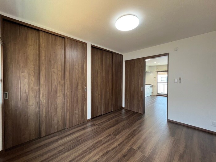 物件内観写真13　(居室)