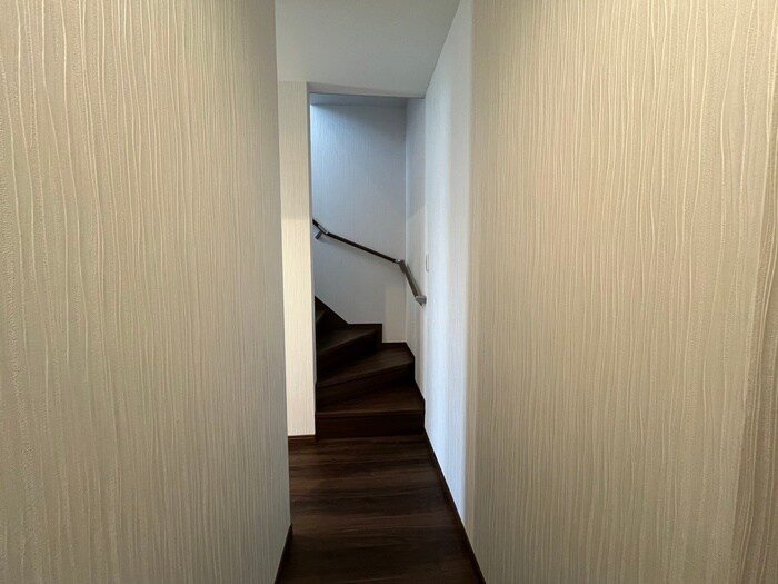 物件内観写真15　(廊下)