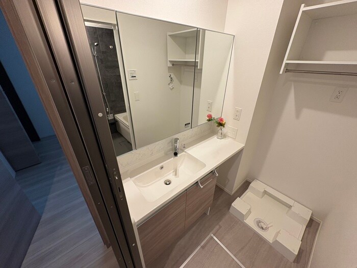 物件内観写真16　(洗面)