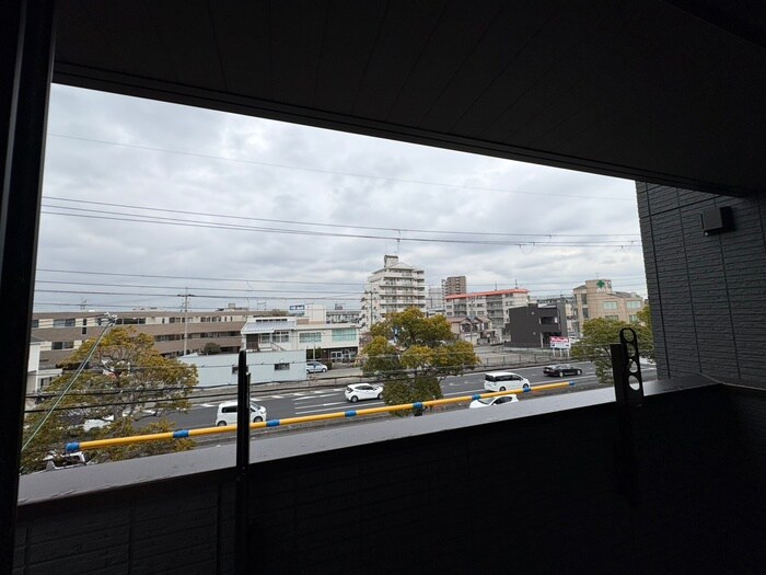 物件内観写真19　(室内からの展望)