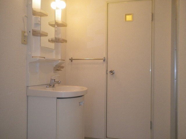 物件内観写真10　(洗面)
