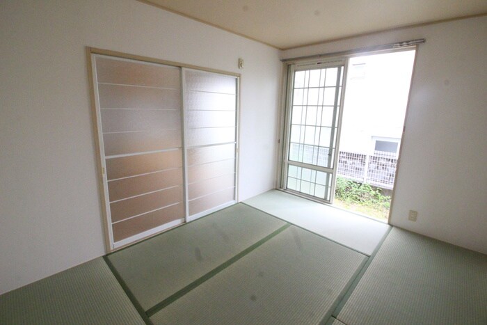 物件内観写真9　(居室)