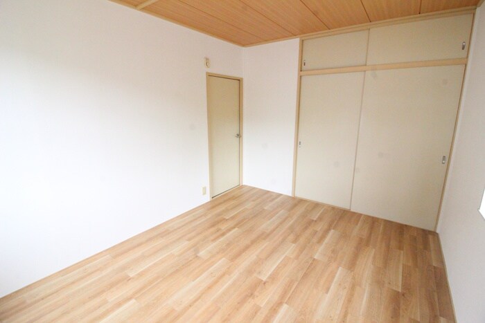 物件内観写真18　(居室)