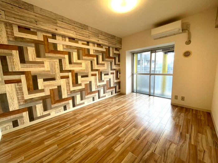 物件内観写真9　(居室)