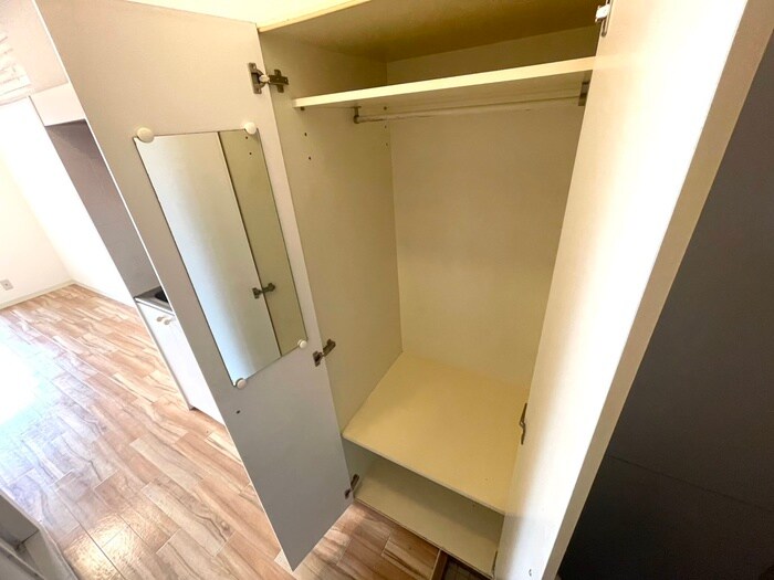 物件内観写真15　(収納)