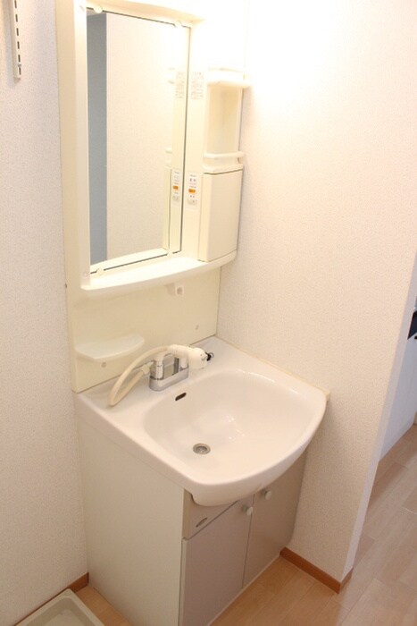 物件内観写真9　(洗面)