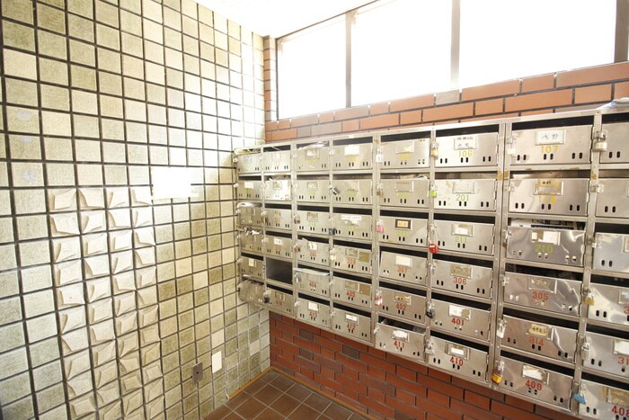 物件外観写真4　(建物設備)