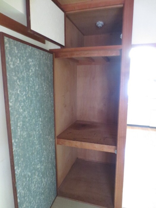 物件内観写真13　(収納)