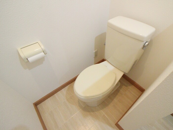 物件内観写真7　(トイレ)