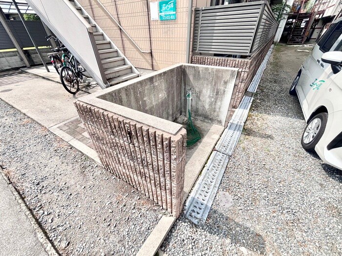 物件外観写真4　(建物設備)