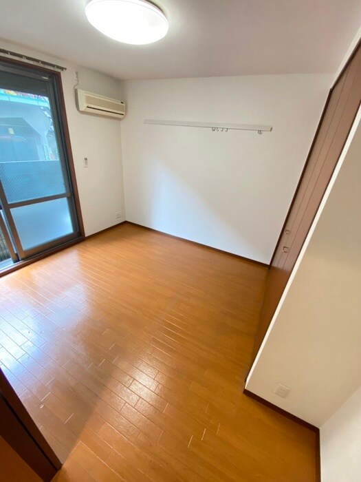 物件内観写真19　(居室)