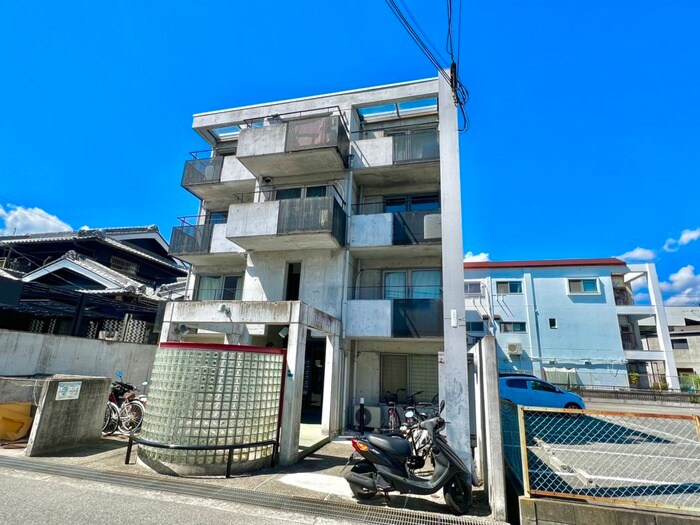 物件外観写真3　(外観写真)