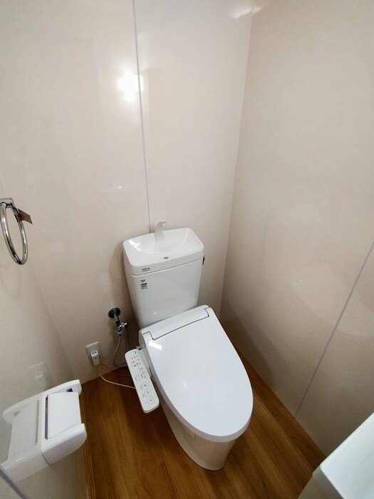 物件内観写真10　(トイレ)