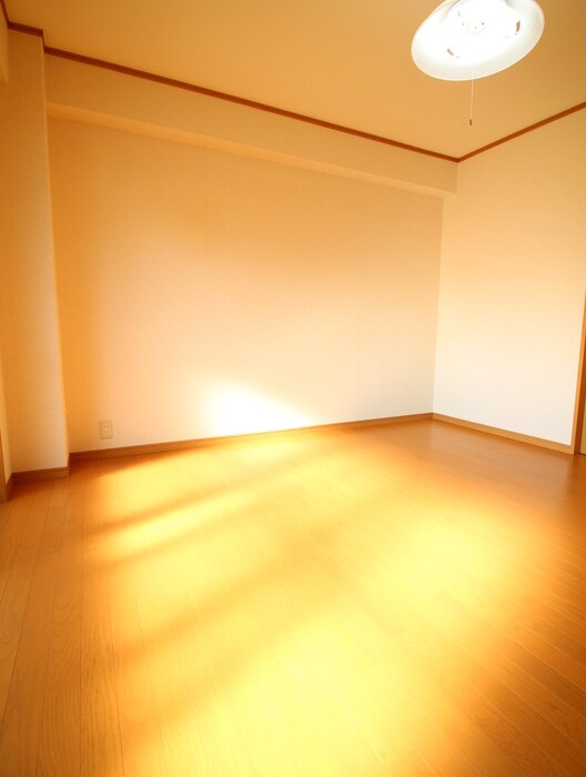 物件内観写真15　(居室)