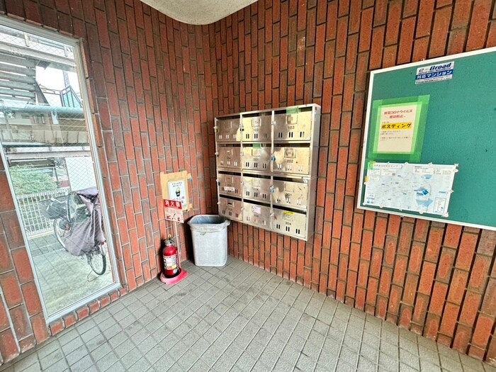 物件外観写真4　(建物設備)