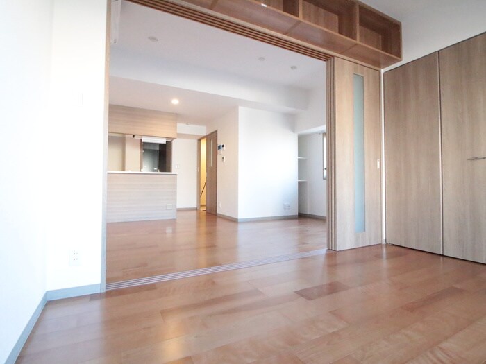 物件内観写真8　(居室)