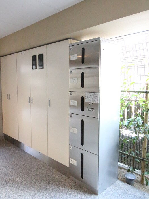 物件外観写真4　(建物設備)