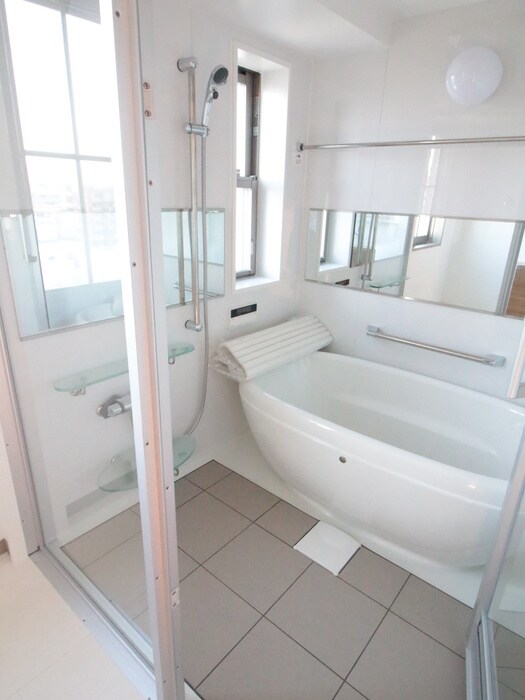 物件内観写真10　(バス／シャワールーム等)