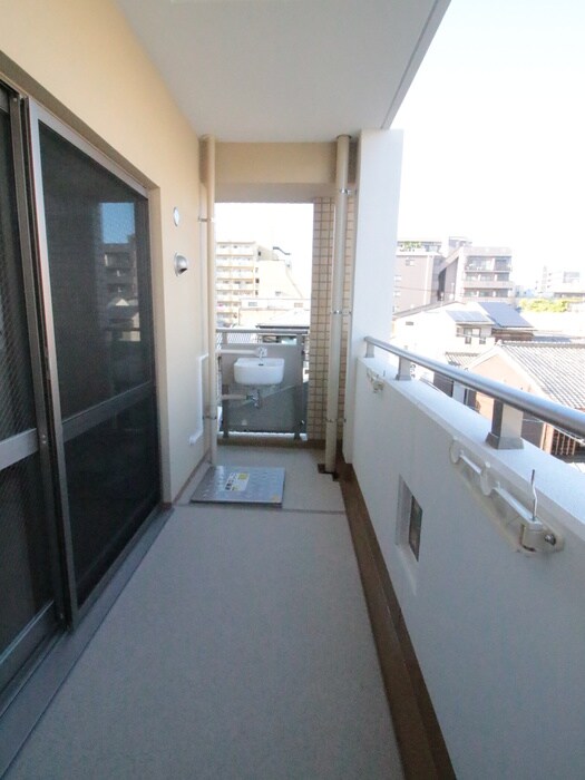 物件内観写真16　(ベランダ・バルコニー)