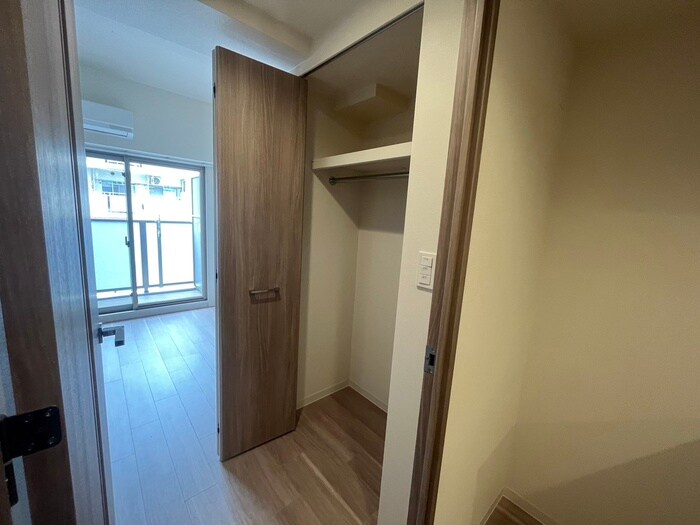 物件内観写真13　(収納)