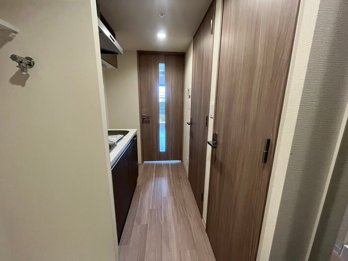 物件内観写真20　(廊下)