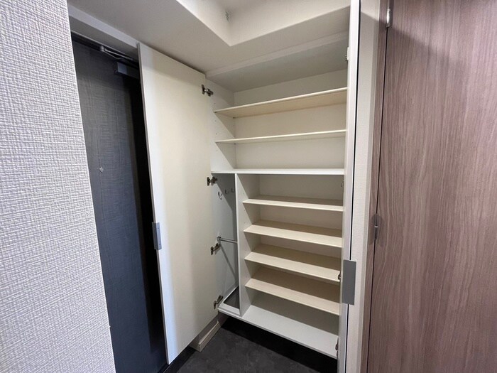 物件内観写真20　(靴箱)