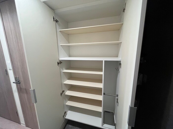 物件内観写真21　(靴箱)