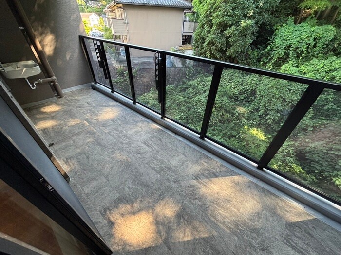 物件内観写真18　(ベランダ・バルコニー)